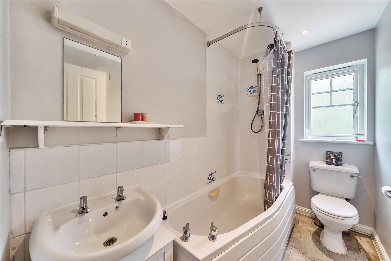 Clos Yr Eglwys, Townhill, Swansea